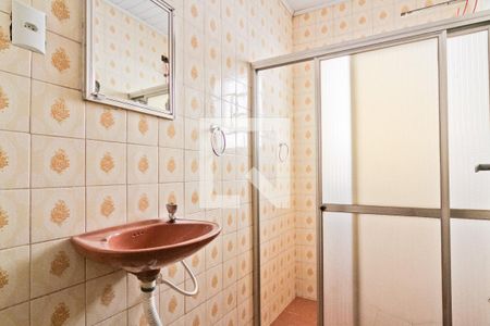 Casa para alugar com 100m², 2 quartos e 1 vaga Casa para alugar com 100m², 2 quartos e 1 vagaBanheiro