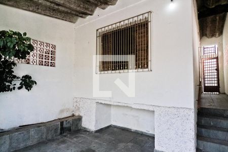 Casa para alugar com 100m², 2 quartos e 1 vaga Casa para alugar com 100m², 2 quartos e 1 vagaGaragem