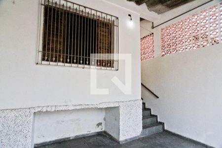 Casa para alugar com 100m², 2 quartos e 1 vaga Casa para alugar com 100m², 2 quartos e 1 vagaGaragem
