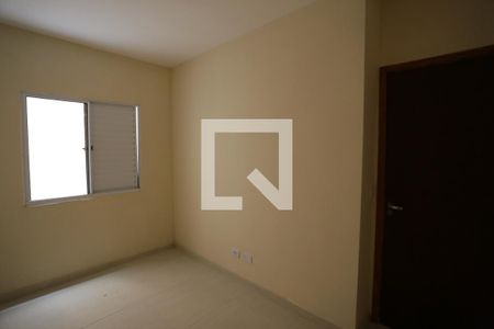 Quarto 1 de apartamento para alugar com 2 quartos, 52m² em Parque das Paineiras, São Paulo