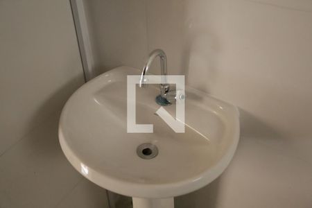 Apartamento para alugar com 52m², 2 quartos e sem vagaBanheiro