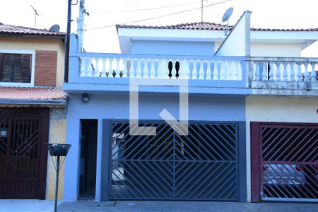 Casa para alugar com 115m², 3 quartos e 1 vagaFachada