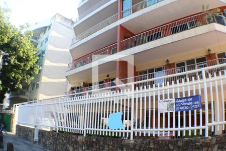 Apartamento à venda com 86m², 3 quartos e 1 vagaFachada