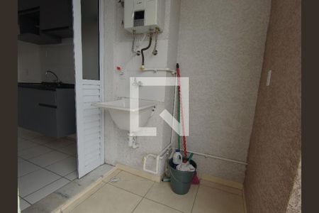 Area de Serviço  de apartamento à venda com 2 quartos, 43m² em Vila São João, Guarulhos