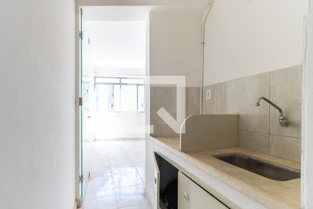 Studio para alugar com 28m², 1 quarto e sem vaga Studio para alugar com 28m², 1 quarto e sem vagaCozinha