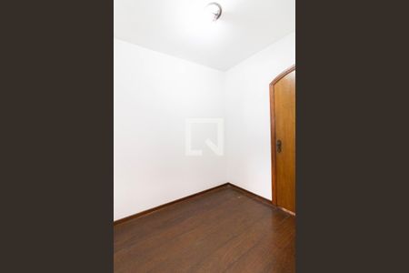 Casa para alugar com 400m², 4 quartos e 5 vagas Casa para alugar com 400m², 4 quartos e 5 vagasCloset da Suíte