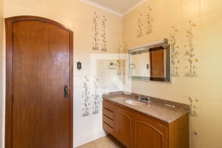 Casa para alugar com 400m², 4 quartos e 5 vagas Casa para alugar com 400m², 4 quartos e 5 vagasBanheiro