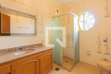Casa para alugar com 400m², 4 quartos e 5 vagas Casa para alugar com 400m², 4 quartos e 5 vagasBanheiro
