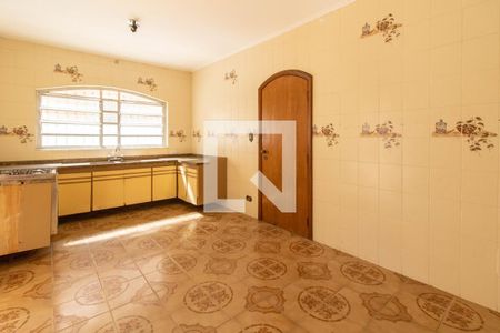 Casa para alugar com 400m², 4 quartos e 5 vagas Casa para alugar com 400m², 4 quartos e 5 vagasCozinha