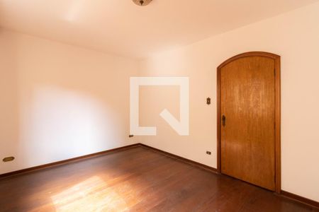 Casa para alugar com 400m², 4 quartos e 5 vagas Casa para alugar com 400m², 4 quartos e 5 vagasQuarto 2