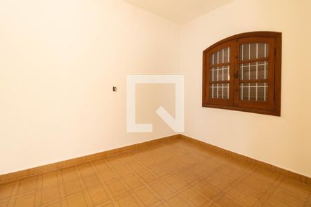 Casa para alugar com 400m², 4 quartos e 5 vagas Casa para alugar com 400m², 4 quartos e 5 vagasQuarto de Serviço