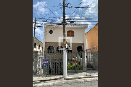 Casa para alugar com 400m², 4 quartos e 5 vagas Casa para alugar com 400m², 4 quartos e 5 vagasFachada