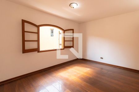 Casa para alugar com 400m², 4 quartos e 5 vagas Casa para alugar com 400m², 4 quartos e 5 vagasQuarto 3