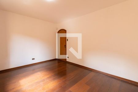 Casa para alugar com 400m², 4 quartos e 5 vagas Casa para alugar com 400m², 4 quartos e 5 vagasQuarto 3