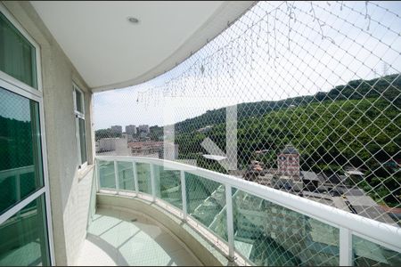 Apartamento para alugar com 72m², 2 quartos e 1 vaga Apartamento para alugar com 72m², 2 quartos e 1 vagaVaranda da Sala