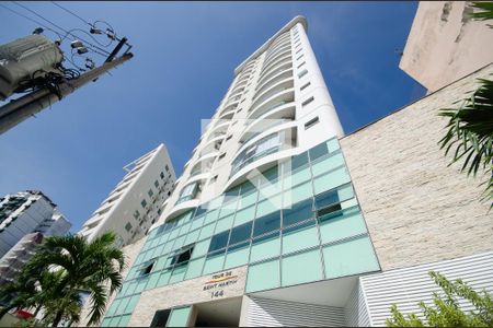 Apartamento para alugar com 72m², 2 quartos e 1 vaga Apartamento para alugar com 72m², 2 quartos e 1 vagaFachada