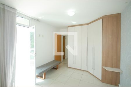 Apartamento para alugar com 72m², 2 quartos e 1 vaga Apartamento para alugar com 72m², 2 quartos e 1 vagaSuíte
