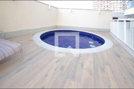 Apartamento para alugar com 72m², 2 quartos e 1 vaga Apartamento para alugar com 72m², 2 quartos e 1 vagaPiscina