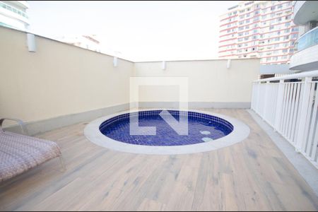 Apartamento para alugar com 72m², 2 quartos e 1 vaga Apartamento para alugar com 72m², 2 quartos e 1 vagaPiscina