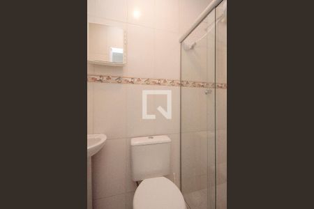 Banheiro de kitnet/studio para alugar com 1 quarto, 33m² em Consolação, São Paulo