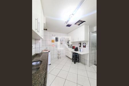 Apartamento para alugar com 72m², 2 quartos e sem vagaCozinha