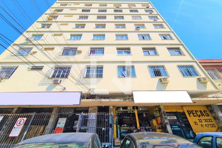 Apartamento para alugar com 72m², 2 quartos e sem vagaFachada