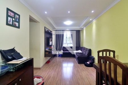 Sala de apartamento para alugar com 3 quartos, 62m² em Jardim Utinga, Santo André