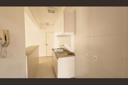 Sala/Cozinha de apartamento para alugar com 2 quartos, 70m² em Parque Residencial Nove de Julho, Jundiaí