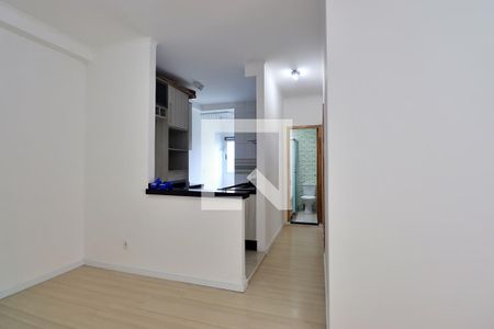 Sala de apartamento para alugar com 2 quartos, 50m² em Parque Erasmo Assunção, Santo André