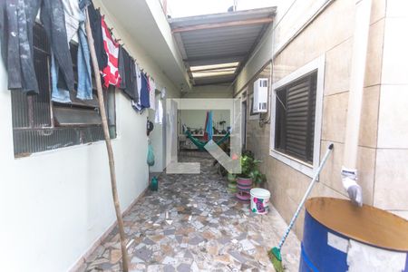Casa à venda com 150m², 3 quartos e 2 vagasQuintal