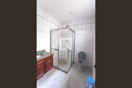 Casa à venda com 150m², 3 quartos e 2 vagasBanheiro suíte 2