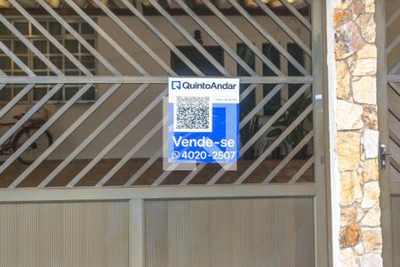 Casa à venda com 150m², 3 quartos e 2 vagasFachada