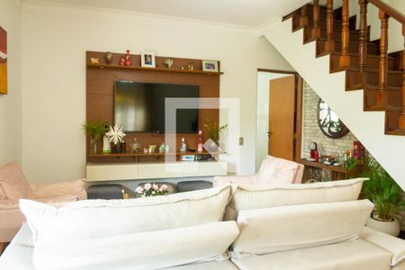 Sala de casa à venda com 3 quartos, 185m² em Vila Isa, São Paulo