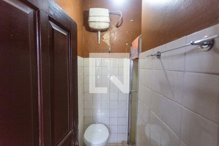 Casa à venda com 430m², 7 quartos e 3 vagasBanheiro Social - Casa dos Fundos