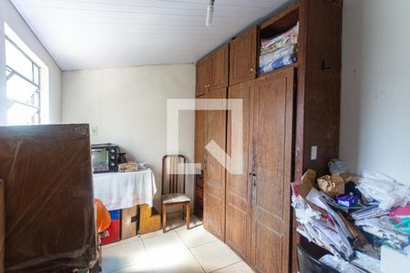 Casa à venda com 430m², 7 quartos e 3 vagasQuarto 3 - Casa dos Fundos