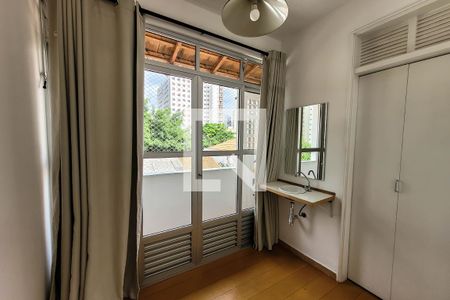 Studio para alugar com 28m², 1 quarto e sem vaga Studio para alugar com 28m², 1 quarto e sem vagaSala de Jantar
