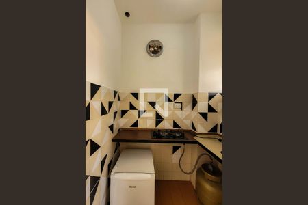 Cozinha de kitnet/studio para alugar com 1 quarto, 28m² em Aclimação, São Paulo