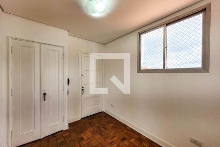 Studio para alugar com 28m², 1 quarto e sem vaga Studio para alugar com 28m², 1 quarto e sem vagaSala de Estar