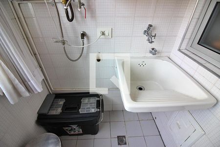 Apartamento à venda com 64m², 2 quartos e 1 vagaÁrea de Serviço