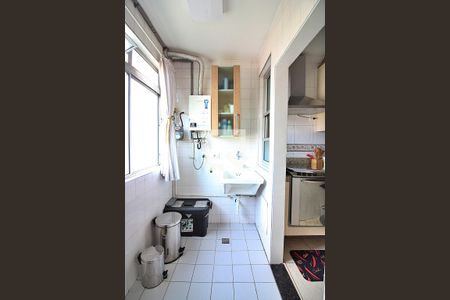 Apartamento à venda com 64m², 2 quartos e 1 vagaÁrea de Serviço