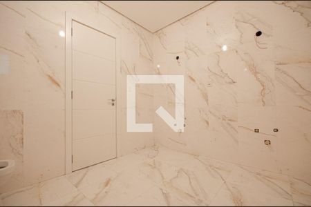 Apartamento à venda com 440m², 4 quartos e 3 vagasBanheiro da Suíte 1