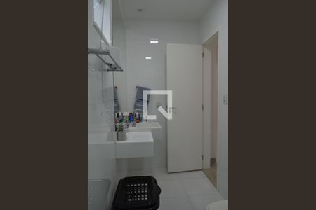 Casa à venda com 270m², 3 quartos e 3 vagasBanheiro Social