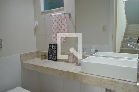 Casa à venda com 270m², 3 quartos e 3 vagasLavabo