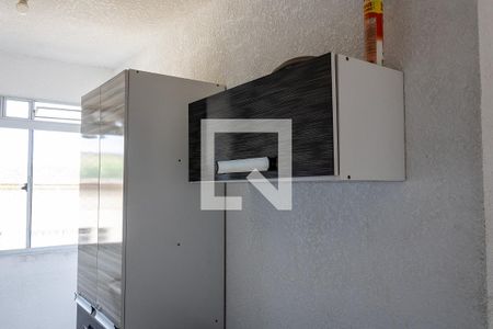 Apartamento para alugar com 50m², 2 quartos e 1 vagaCozinha - Armários