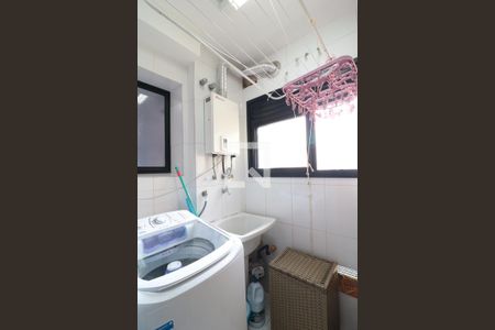 Apartamento à venda com 70m², 3 quartos e 2 vagasArea de serviço 
