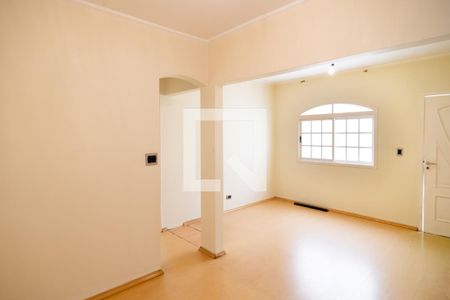 Sala de casa à venda com 3 quartos, 125m² em Vila Isa, São Paulo
