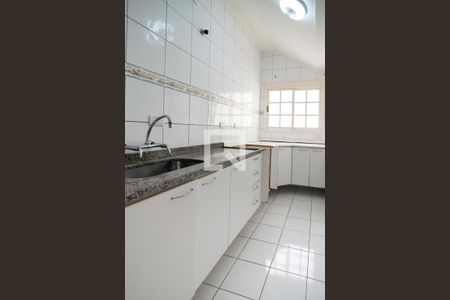 Casa à venda com 125m², 3 quartos e 2 vagasCozinha