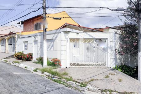 Casa à venda com 125m², 3 quartos e 2 vagasFachada