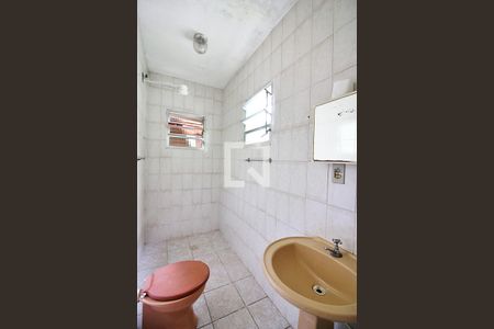 Casa à venda com 150m², 3 quartos e 2 vagasBanheiro de Serviço