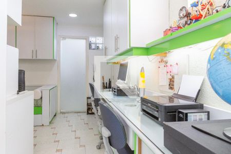 Apartamento à venda com 160m², 3 quartos e 1 vagaEscritório